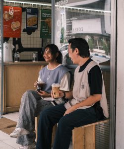 cafe open late kl pj